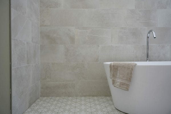 Geneva Coast porcelain tiles used on the walls of a modern bathroom